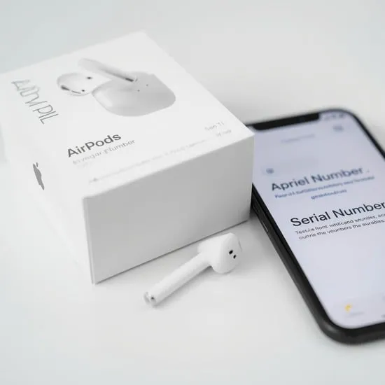 how to spot fake airpods IMG02