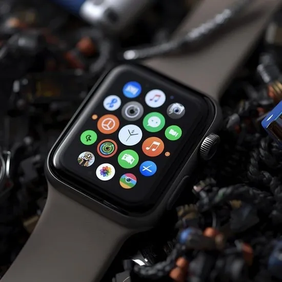 how to delete apps on apple watch IMG01